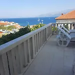 Apartment More *