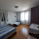 Apartment More