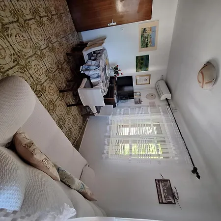 Apartment More פוסטיר