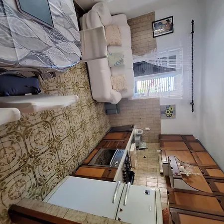 דירה Apartment More פוסטיר