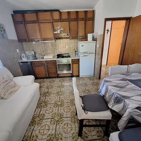 Apartment More